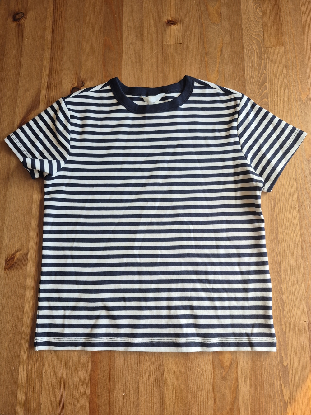 NWT H&M Navy and White Striped Crewneck Tee